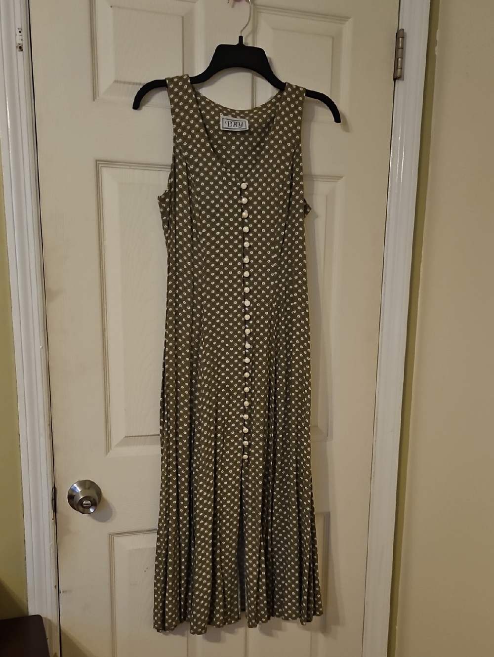 Sleeveless Olive Green Polka Dot Button-Front Maxi Dress
